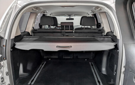 Toyota Land Cruiser Prado 150 рестайлинг 2, 2019 год, 5 150 000 рублей, 11 фотография