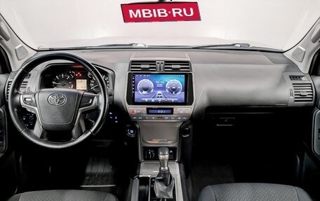 Toyota Land Cruiser Prado 150 рестайлинг 2, 2019 год, 5 150 000 рублей, 14 фотография