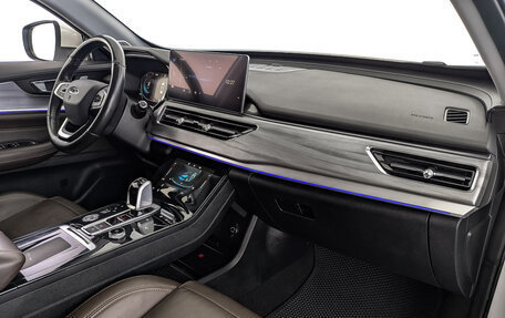 Chery Tiggo 8 Pro, 2021 год, 1 850 000 рублей, 13 фотография