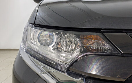 Mitsubishi Outlander III рестайлинг 3, 2021 год, 2 545 000 рублей, 11 фотография
