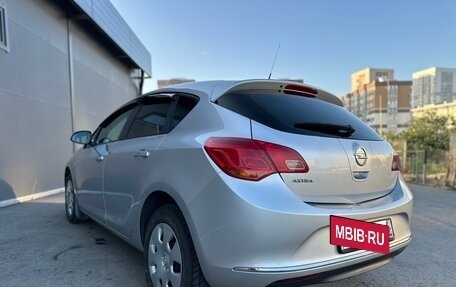 Opel Astra J, 2012 год, 775 000 рублей, 5 фотография
