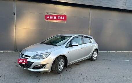Opel Astra J, 2012 год, 775 000 рублей, 8 фотография
