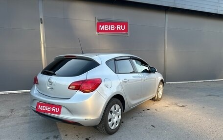 Opel Astra J, 2012 год, 775 000 рублей, 3 фотография