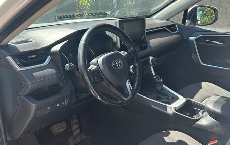 Toyota RAV4, 2020 год, 3 500 000 рублей, 10 фотография