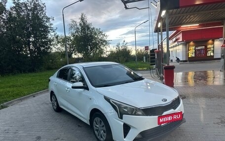 KIA Rio IV, 2021 год, 1 250 000 рублей, 5 фотография