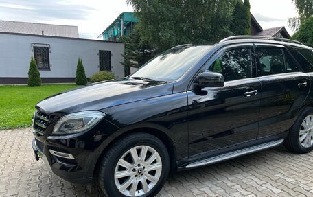 Mercedes-Benz M-Класс, 2014 год, 2 450 000 рублей, 2 фотография