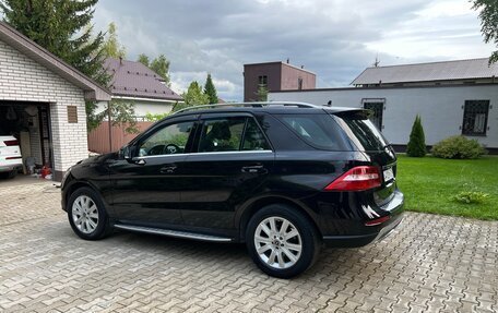Mercedes-Benz M-Класс, 2014 год, 2 450 000 рублей, 3 фотография