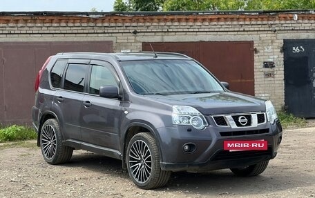 Nissan X-Trail, 2014 год, 1 000 000 рублей, 2 фотография
