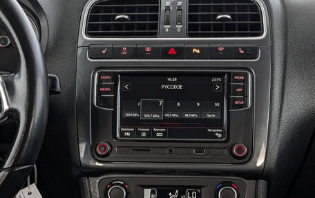 Volkswagen Polo VI (EU Market), 2018 год, 1 225 000 рублей, 17 фотография