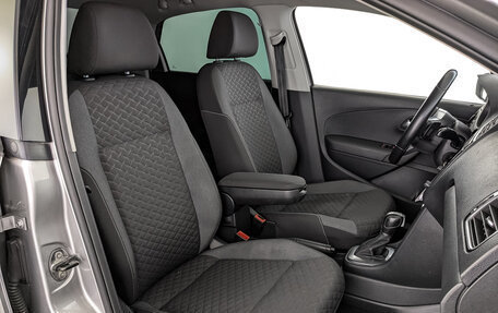 Volkswagen Polo VI (EU Market), 2018 год, 1 225 000 рублей, 24 фотография