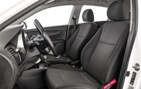 KIA Rio IV, 2021 год, 1 035 000 рублей, 19 фотография