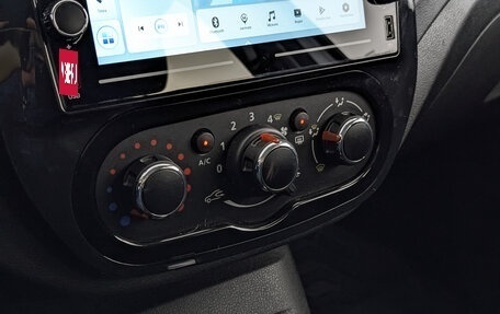 Renault Kaptur I рестайлинг, 2017 год, 1 275 000 рублей, 21 фотография