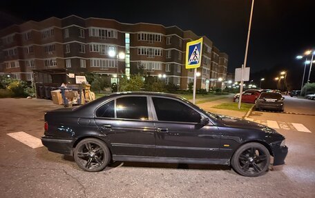 BMW 5 серия, 1999 год, 430 000 рублей, 3 фотография