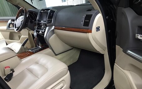 Toyota Land Cruiser 200, 2013 год, 3 550 000 рублей, 12 фотография