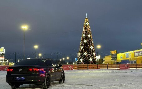 Volkswagen Passat B7, 2011 год, 980 000 рублей, 4 фотография