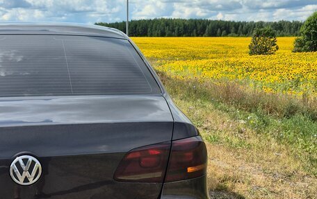Volkswagen Passat B7, 2011 год, 980 000 рублей, 2 фотография