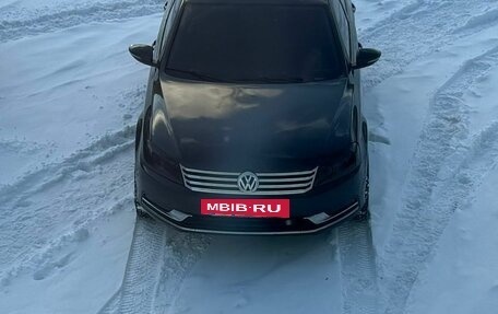 Volkswagen Passat B7, 2011 год, 980 000 рублей, 6 фотография