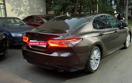 Toyota Camry, 2021 год, 3 500 000 рублей, 11 фотография