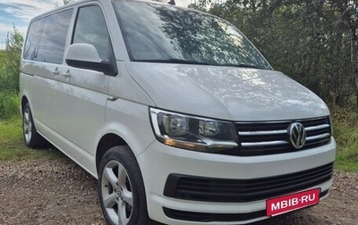 Volkswagen Caravelle T6 рестайлинг, 2019 год, 3 550 000 рублей, 1 фотография