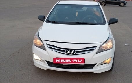 Hyundai Solaris II рестайлинг, 2014 год, 550 000 рублей, 5 фотография