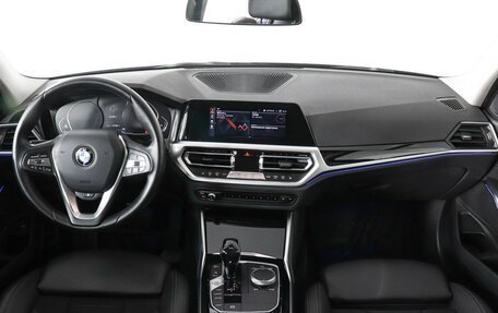 BMW 3 серия, 2020 год, 2 949 000 рублей, 11 фотография