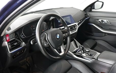 BMW 3 серия, 2020 год, 2 949 000 рублей, 12 фотография