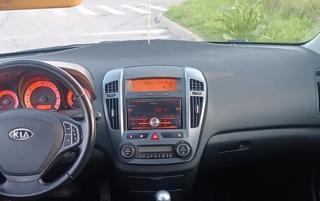 KIA cee'd I рестайлинг, 2009 год, 570 000 рублей, 1 фотография