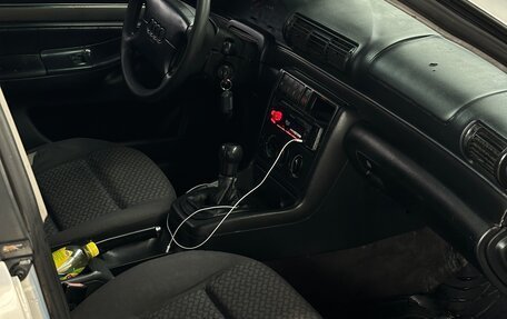 Audi A4, 1995 год, 170 000 рублей, 7 фотография