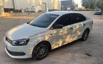 Volkswagen Polo VI (EU Market), 2013 год, 700 000 рублей, 1 фотография