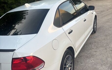 Volkswagen Polo VI (EU Market), 2013 год, 700 000 рублей, 4 фотография