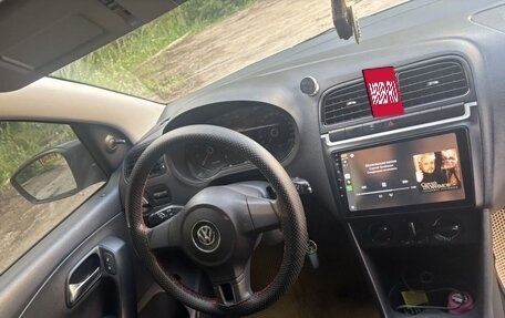 Volkswagen Polo VI (EU Market), 2013 год, 700 000 рублей, 7 фотография
