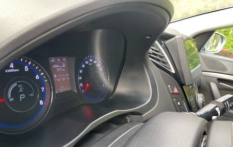 Hyundai i40 I рестайлинг, 2016 год, 1 000 000 рублей, 27 фотография