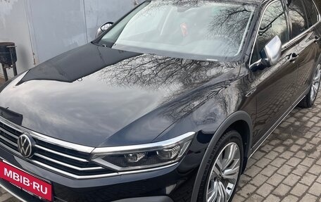 Volkswagen Passat B8 рестайлинг, 2020 год, 4 000 000 рублей, 12 фотография