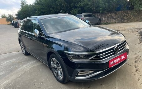 Volkswagen Passat B8 рестайлинг, 2020 год, 4 000 000 рублей, 7 фотография