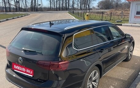 Volkswagen Passat B8 рестайлинг, 2020 год, 4 000 000 рублей, 10 фотография