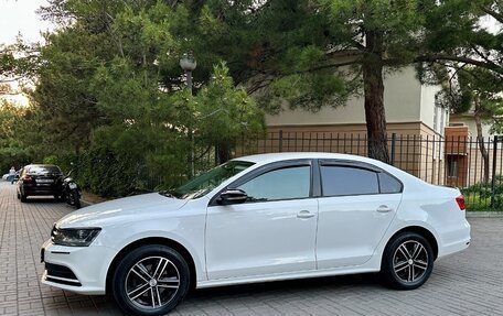 Volkswagen Jetta VI, 2015 год, 1 300 000 рублей, 8 фотография