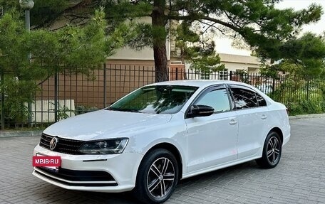 Volkswagen Jetta VI, 2015 год, 1 300 000 рублей, 7 фотография