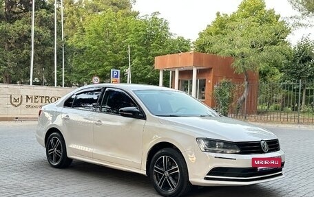 Volkswagen Jetta VI, 2015 год, 1 300 000 рублей, 6 фотография