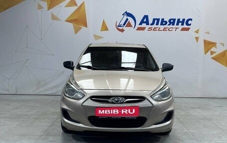 Hyundai Solaris II рестайлинг, 2013 год, 625 000 рублей, 8 фотография