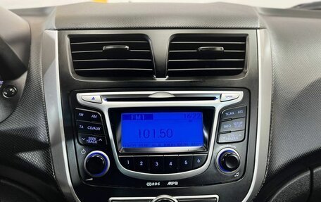 Hyundai Solaris II рестайлинг, 2013 год, 625 000 рублей, 14 фотография