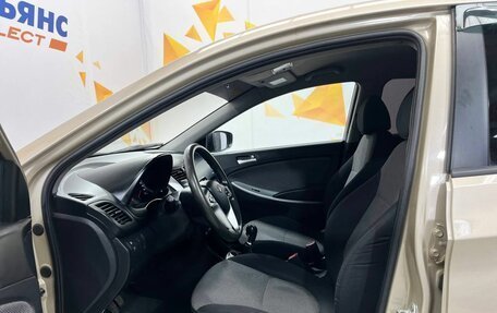 Hyundai Solaris II рестайлинг, 2013 год, 625 000 рублей, 16 фотография
