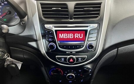 Hyundai Solaris II рестайлинг, 2013 год, 625 000 рублей, 13 фотография