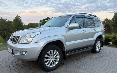 Toyota Land Cruiser Prado 120 рестайлинг, 2008 год, 2 300 000 рублей, 16 фотография