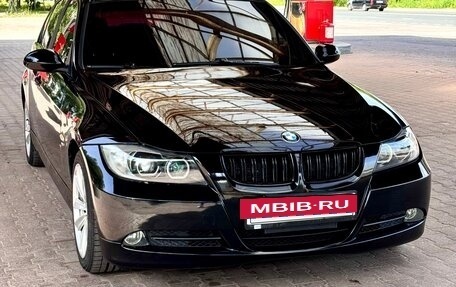 BMW 3 серия, 2008 год, 1 300 000 рублей, 2 фотография