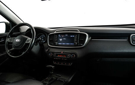 KIA Sorento III Prime рестайлинг, 2018 год, 2 349 000 рублей, 10 фотография