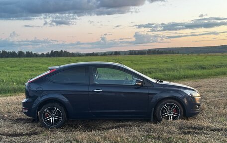 Ford Focus II рестайлинг, 2011 год, 700 000 рублей, 1 фотография