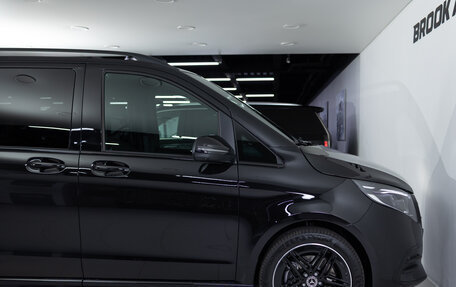 Mercedes-Benz V-Класс, 2025 год, 13 890 000 рублей, 40 фотография