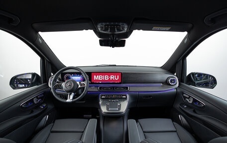 Mercedes-Benz V-Класс, 2025 год, 13 890 000 рублей, 37 фотография