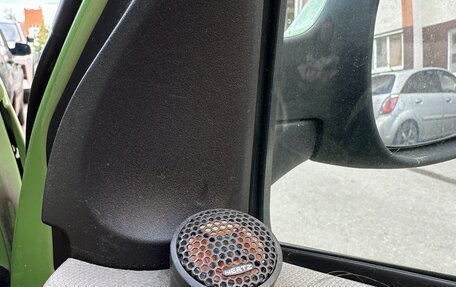 Nissan Micra III, 2003 год, 450 000 рублей, 16 фотография