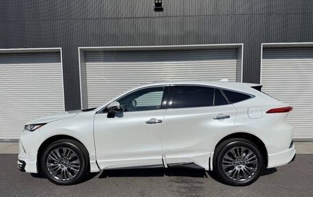 Toyota Harrier, 2022 год, 2 376 000 рублей, 2 фотография